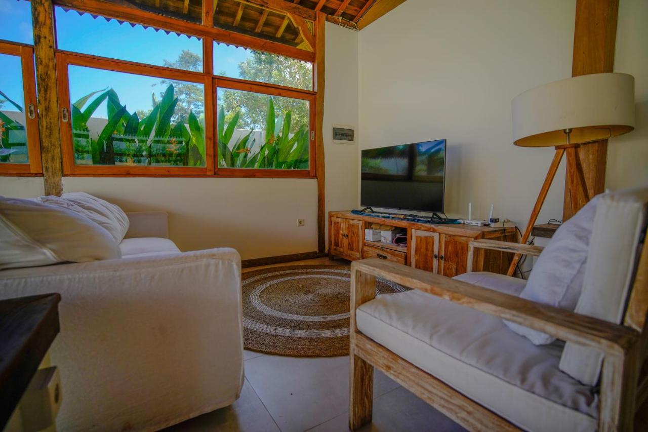 Uluwatu Villa Miti Bingin מראה חיצוני תמונה